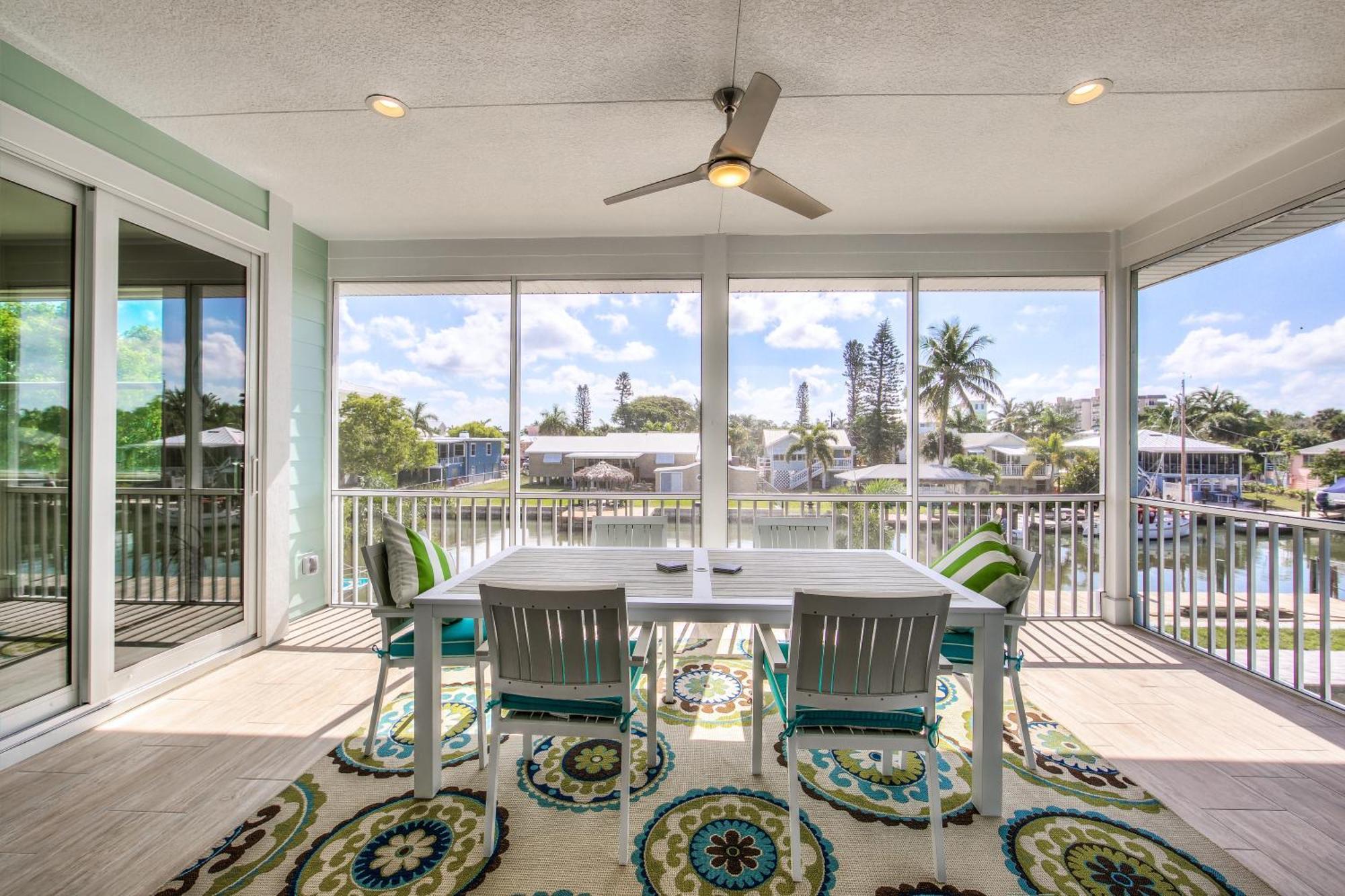 Villa Waterfront - Nestled On The Bay, Heated Pool And Spa - Tidewater - Roelens Fort Myers Beach Exterior foto